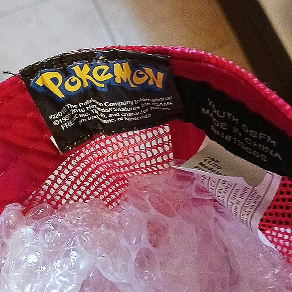 POKÉMON! hat - Picture 3 of 3